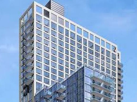 4th image of 4310 Crescent St APT 2901