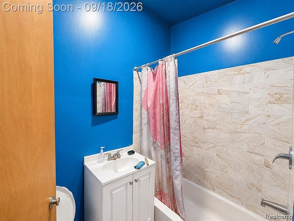 3875 Sobieski St, photo 22