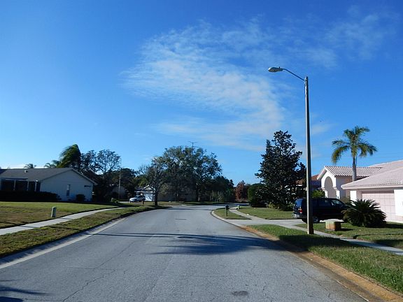 4th image of 2904 Summervale Dr