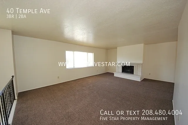 40 Temple Ave — Photo 2