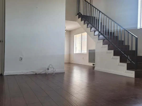 346 S Wilton Pl APT 204, Los Angeles, CA 90020