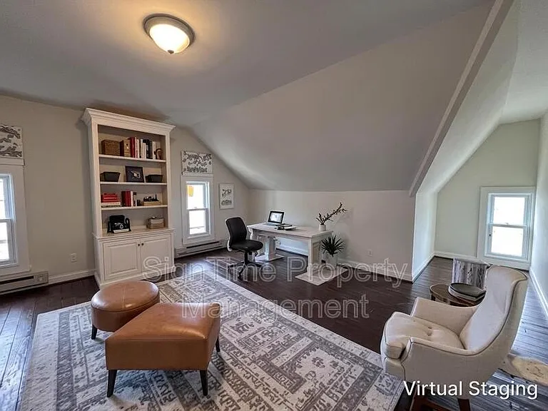 627 N Mulberry St — Photo 17