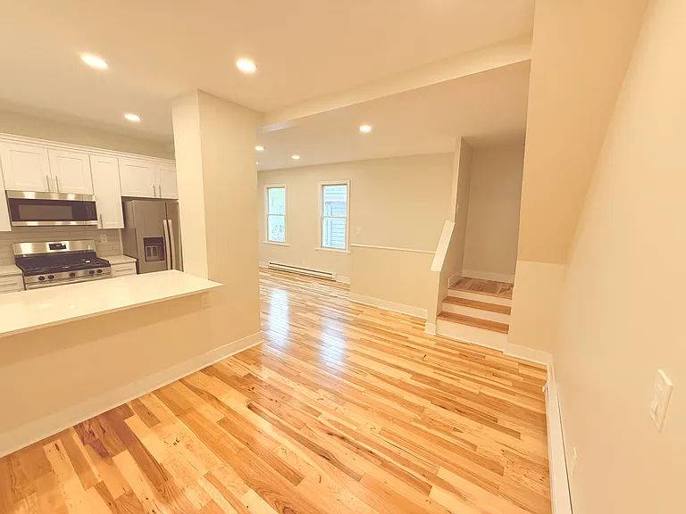 78 Wessington Ave #2 — Photo 2