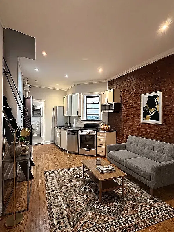 219 East 23rd Street — Photo 1