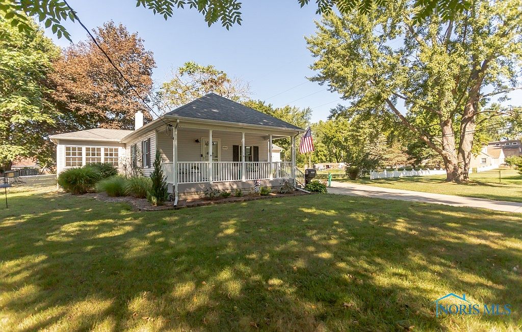 5957 Meteor Ave, Toledo, OH 43623 Zillow
