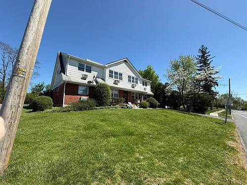10 S Henry St #3 Photo 1