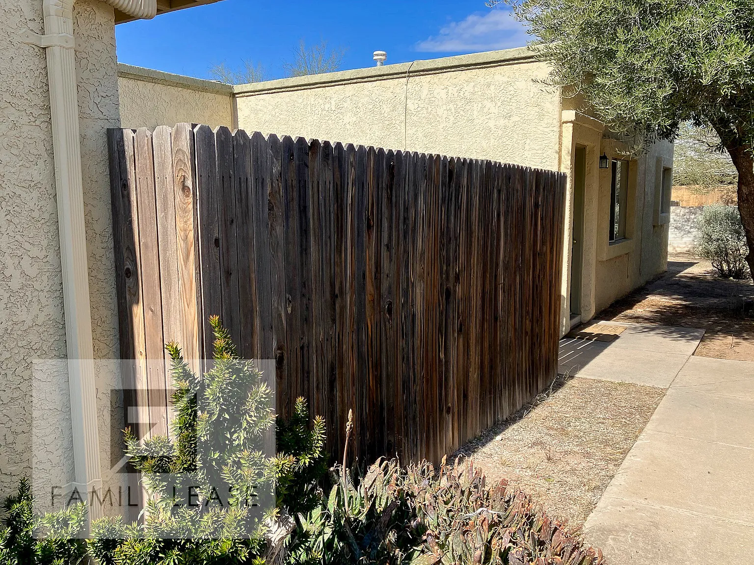 2 bed, 754 sqft, $1,045 — Photo 2