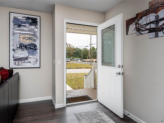 4th image of 3401 21st St