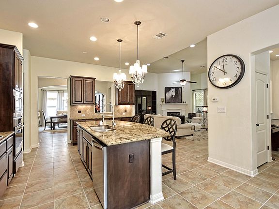 3rd image of 2420 Champions Corner Dr