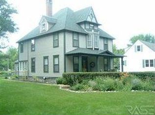 305 N Adams St, Minneota, MN 56264