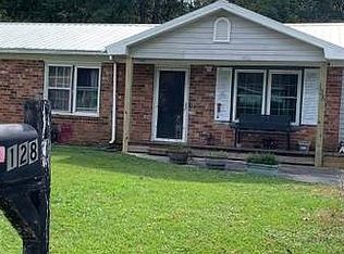 128 Red Cedar Dr, Goose Creek, SC 29445