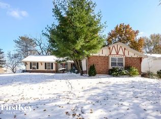 12152 Branridge Rd, Florissant, MO 63033