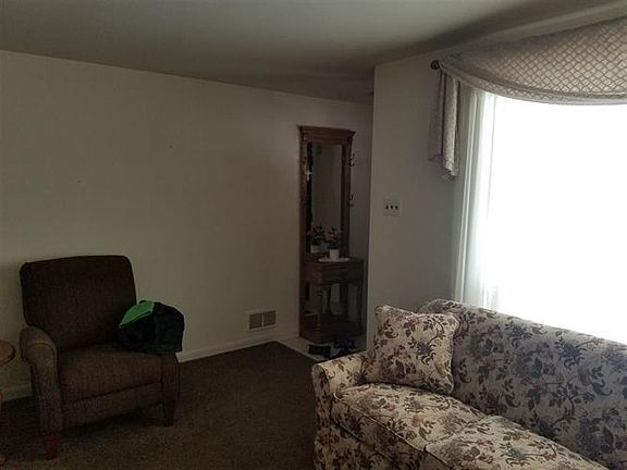 3rd image of 3006 Bonds Ave