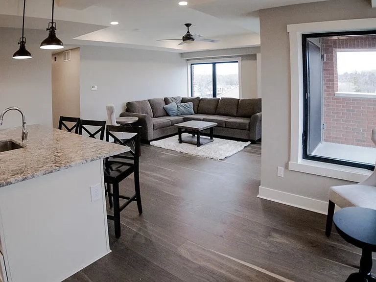 First Street Lofts of Rochester — Photo 33