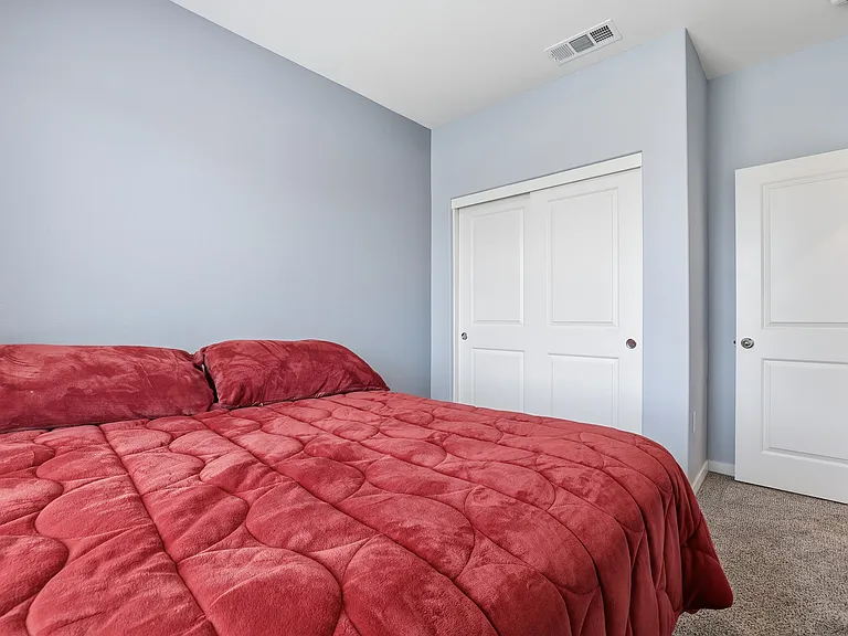 7812 Strawberry Ln — Photo 15