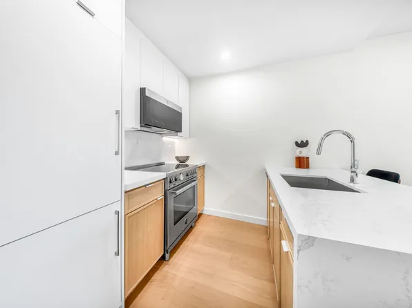 30-24 32nd Street image 2 of 16