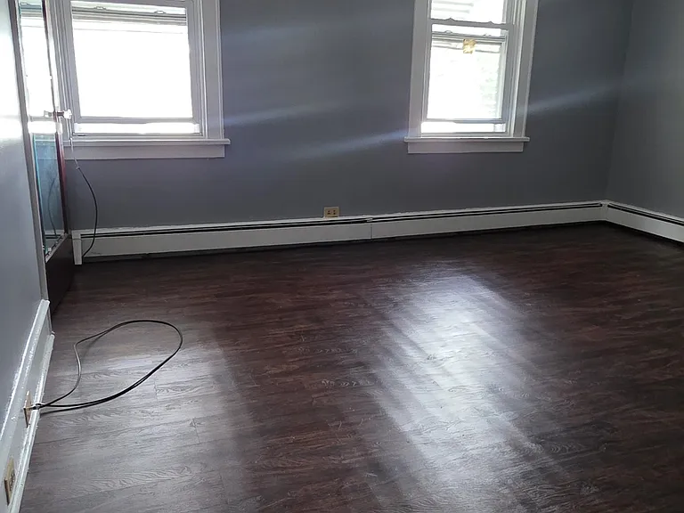 372 W Academy St — Photo 37