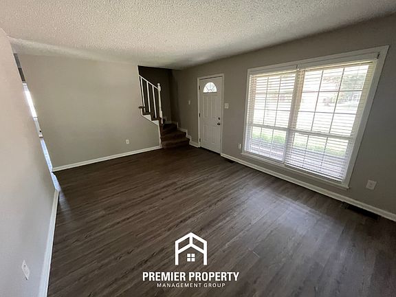 2nd image of 4977 Knight Arnold Rd