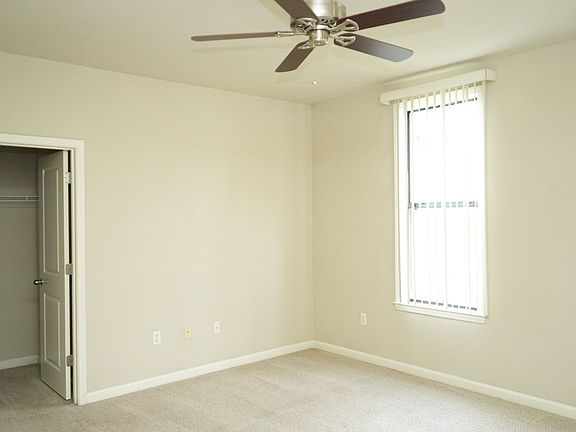5th image of 745 Walker Sq APT 3A