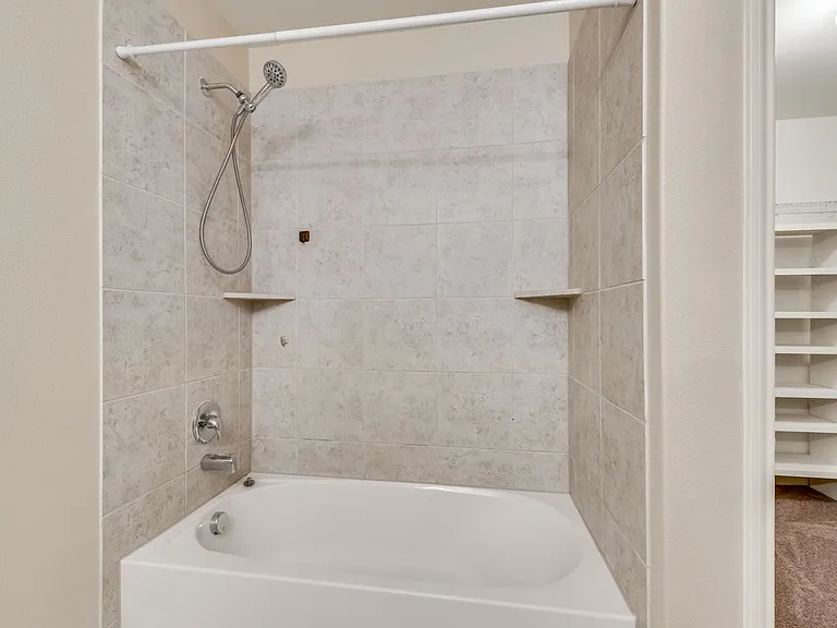 2106 Bluebell Dr — Photo 1
