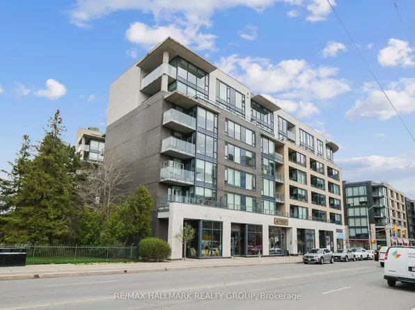 360 Patricia Ave #103, Ottawa, ON K1Z 0A8