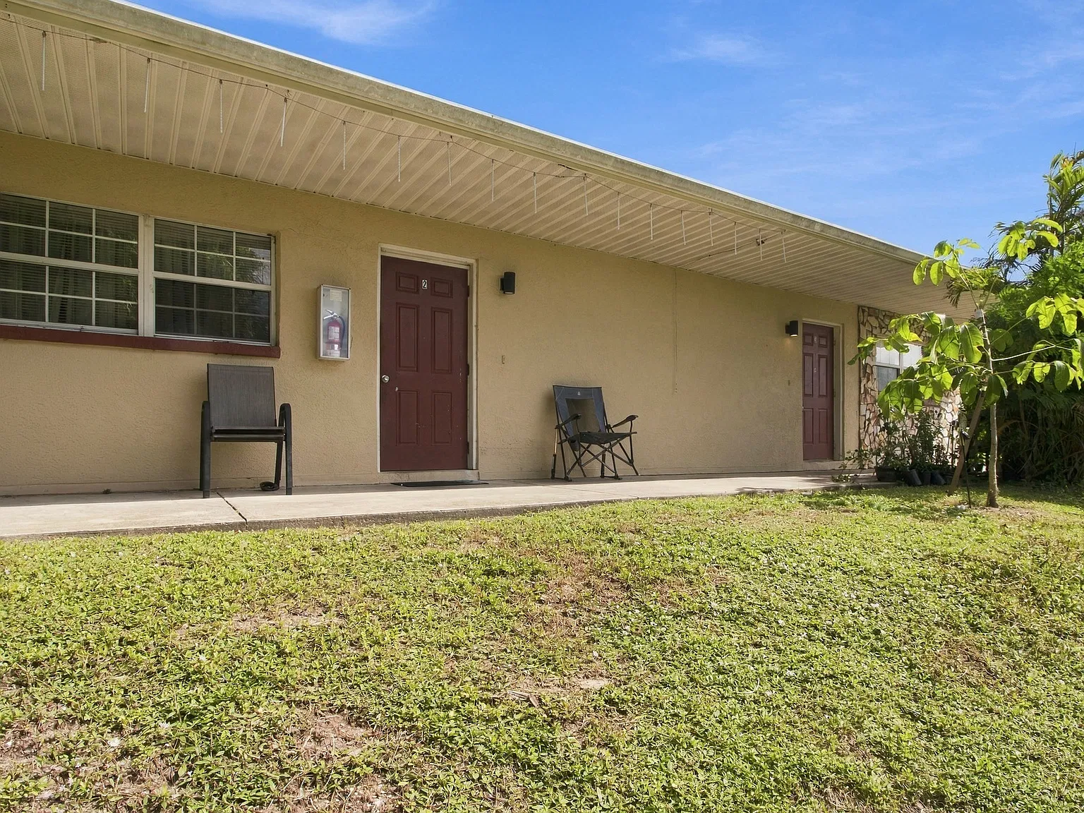 2 bed, 825 sqft, $1,350 — Photo 1