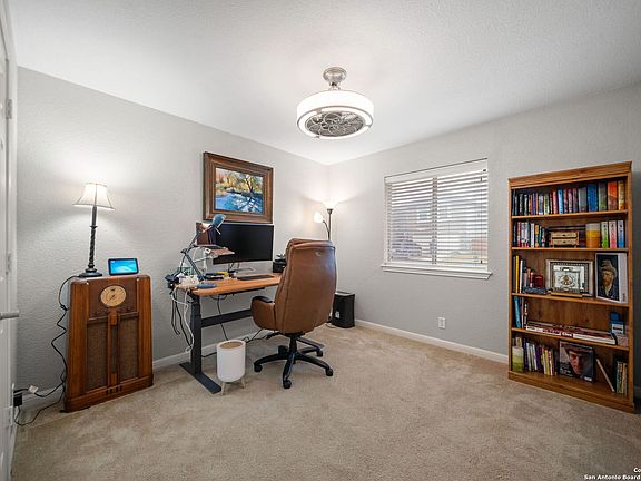 5th image of 4105 WENSLEDALE DR