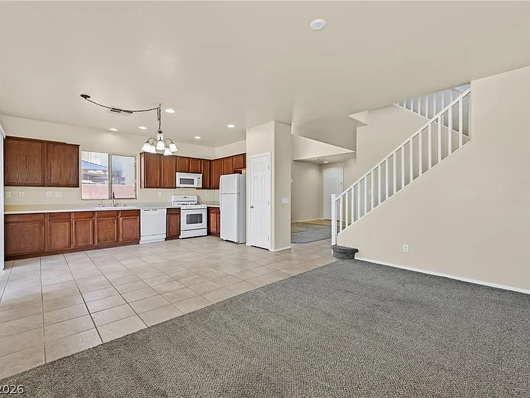 7656 Montefrio Ave — Photo 6