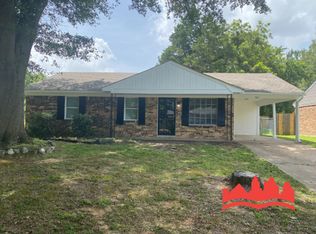 5247 Bitter Creek Dr, Memphis, TN 38127