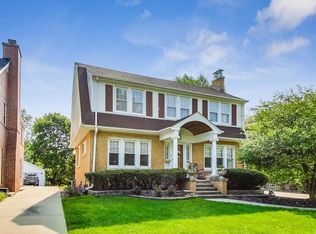 315 Elmore St, Park Ridge, IL 60068