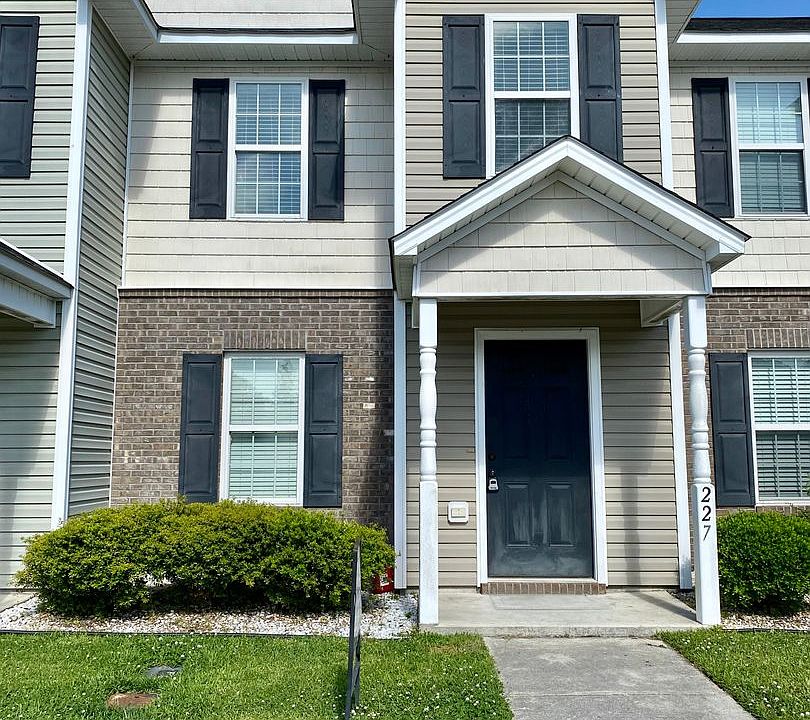 1st image of 227 Glen Cannon Dr