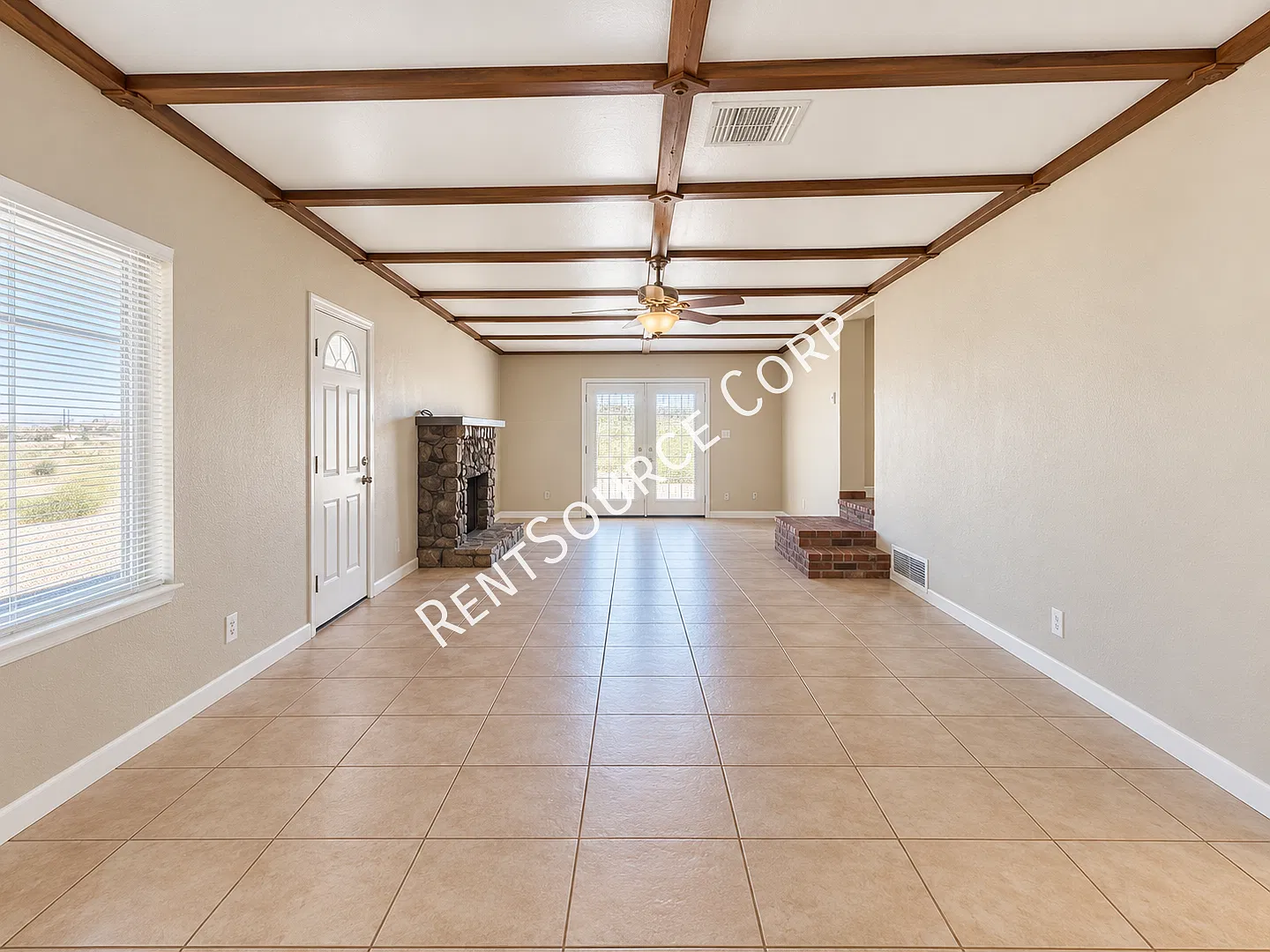 Barstow Rental Country-Style Living with Spacious Interiors — Photo 3