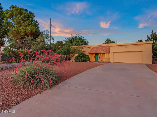 310 Bristol Ct, Las Cruces, NM 88001