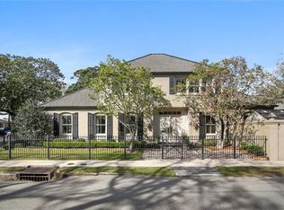 5727 Chestnut St, New Orleans, LA 70115