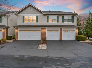 24135 W Walnut Cir, Plainfield, IL 60585