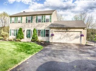 309 Ramblewood Dr, Easton, PA 18040