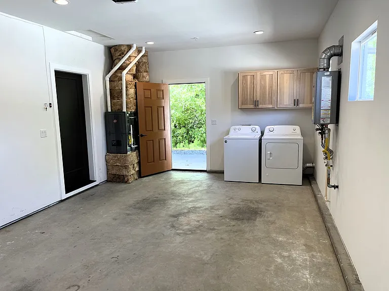 3010 Nellie Way — Photo 17