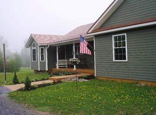 784 Crawford Rd, Schenectady, NY 12306