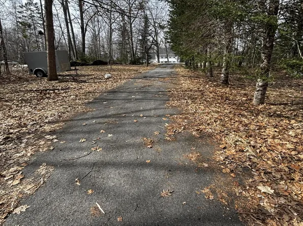 1264 Carmel Road N, Hampden, ME 04444