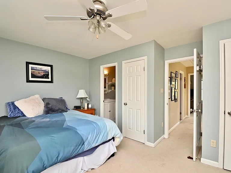 128 S Wise St — Photo 15