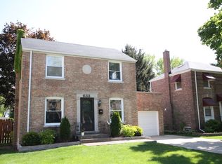 633 Rose Ave, Des Plaines, IL 60016