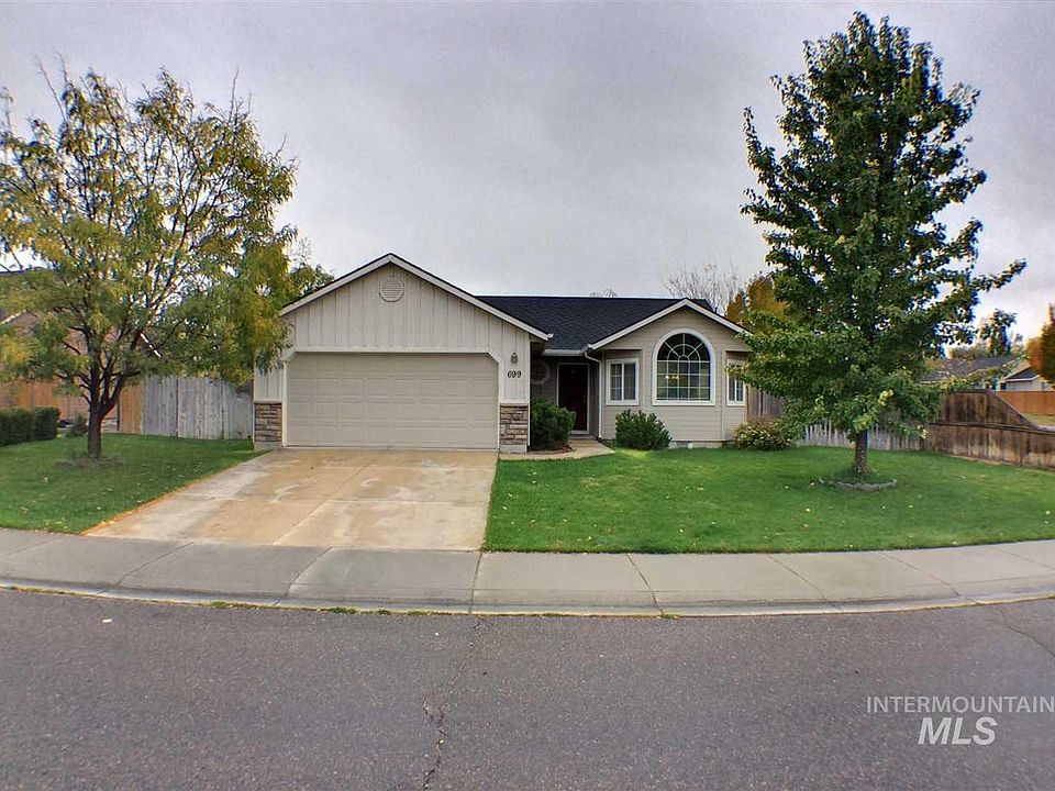 1st image of 699 W Piersol St