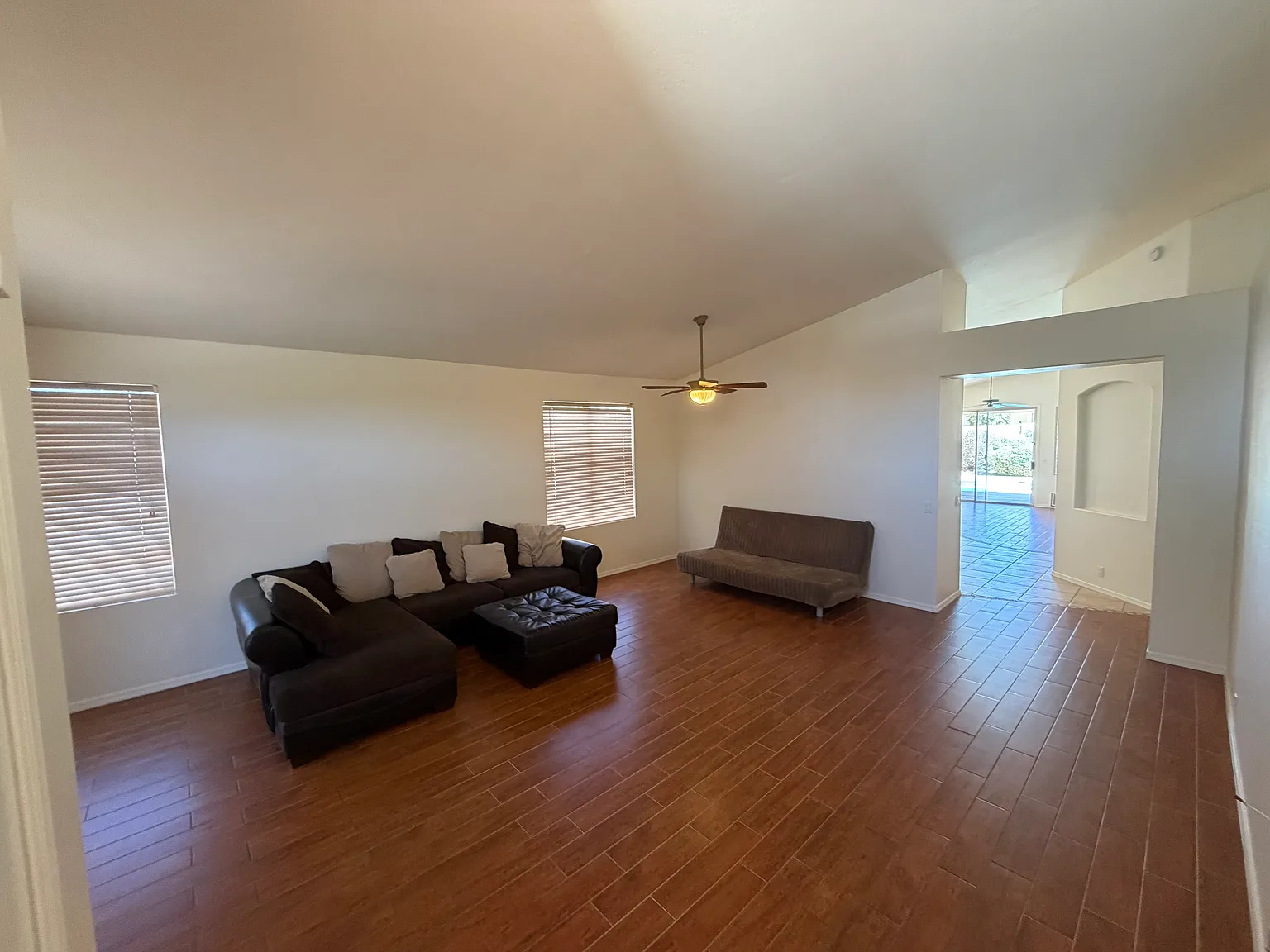 3 bed, 1801 sqft, $2,795 — Photo 3