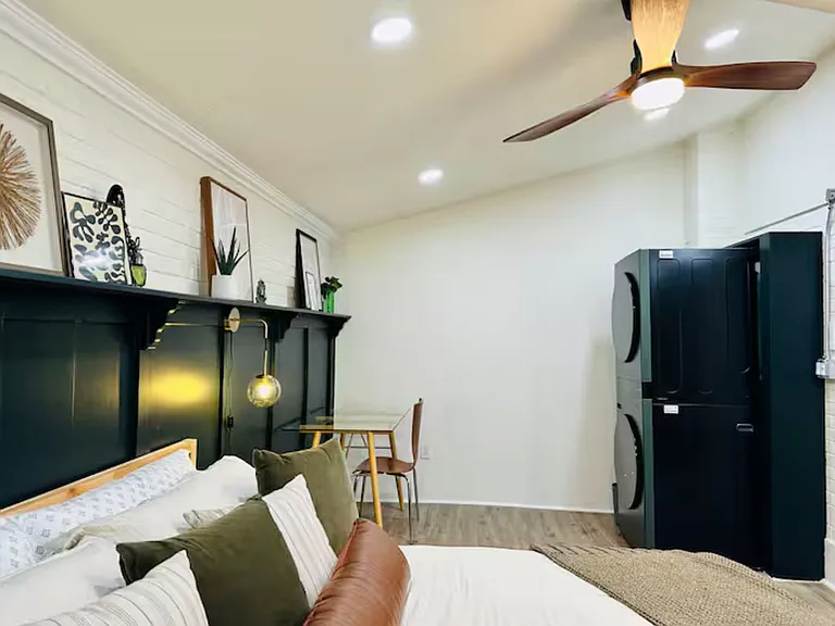1295 Gordon Ave — Photo 15
