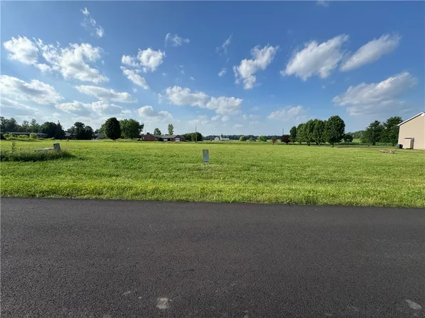 LOT 2 Tradewind Rd, New Castle, PA 16102