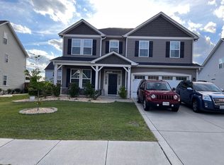 209 Brentmoor Dr, Raeford, NC 28376