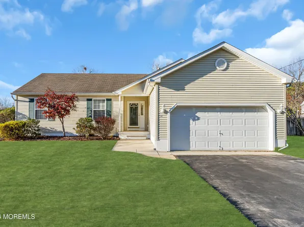 1092 Seashell Avenue, Manahawkin, NJ 08050