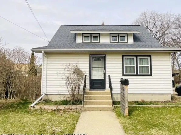 422 W Seminary St, Charlotte, MI 48813