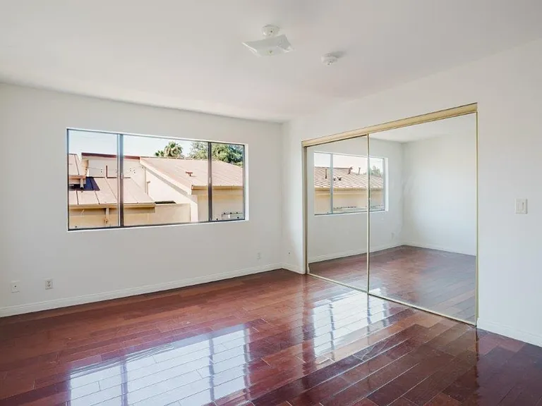 1134 Campbell St #307 — Photo 28