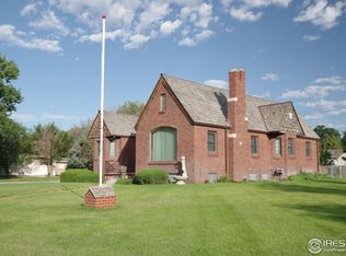 300 W 8th St, Julesburg, CO 80737